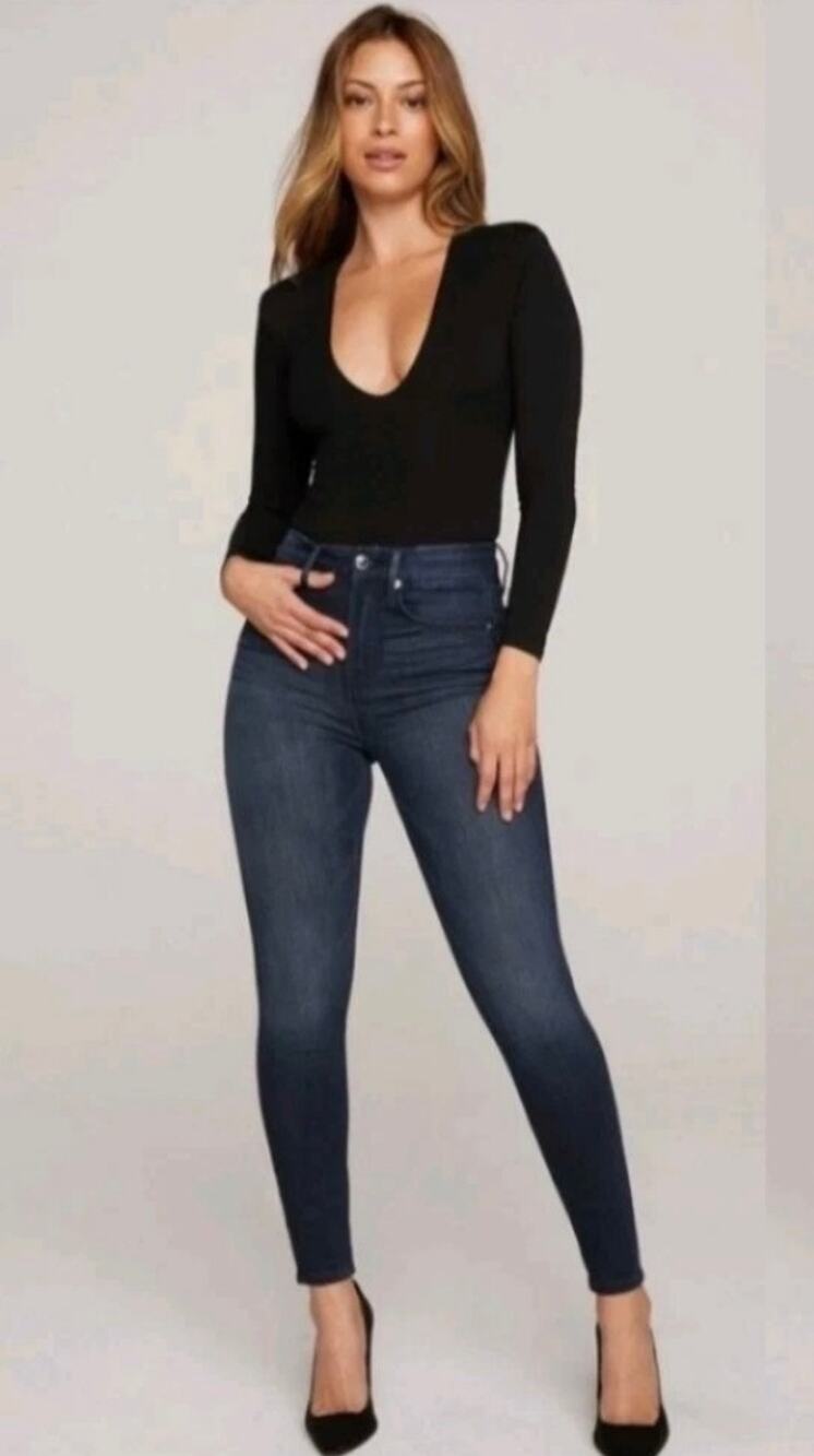 Good American Good Legs Skinny Jeans